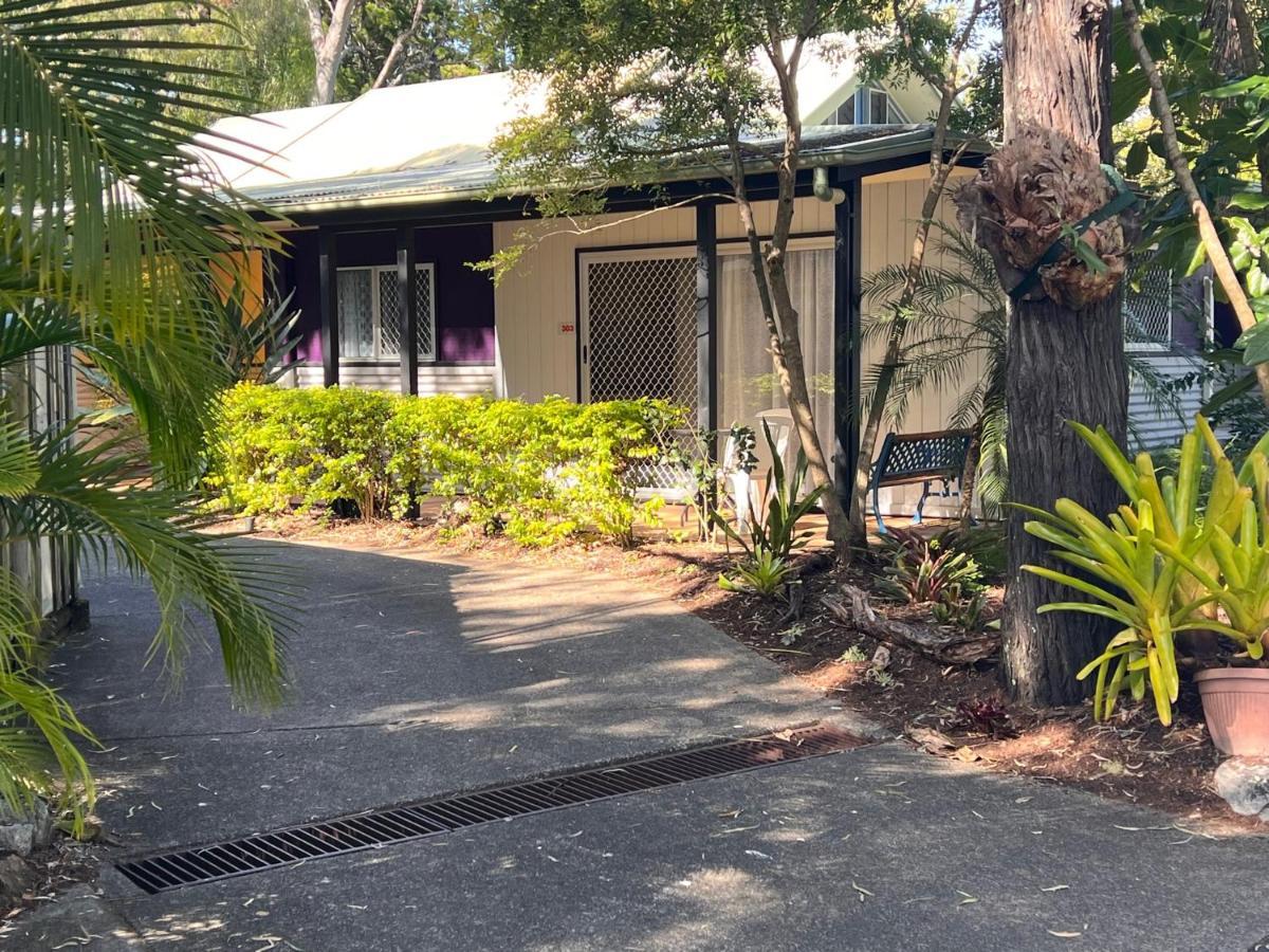 Colonial Village Resort Hervey Bay Extérieur photo